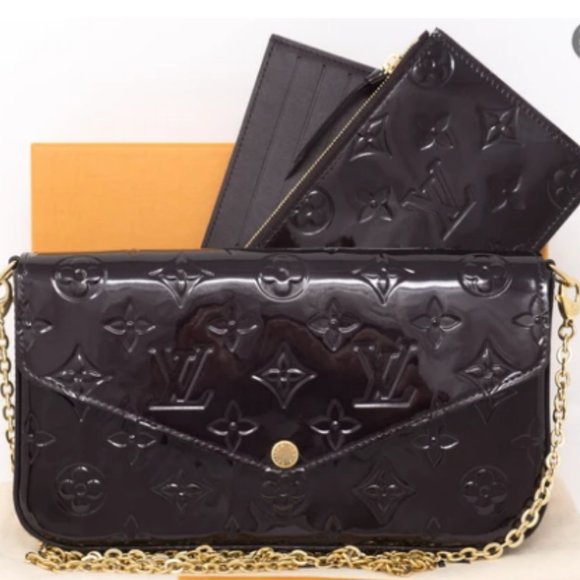 LOUIS VUITTON Vernis Pochette Felicie Chain Wallet